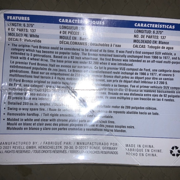 Revell Monogram Original Early Ford Bronco 1:25 Scale Plastic Model Kit - Picture 6 of 7